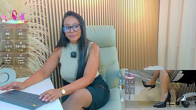 lulu 072 online show from February 24, 12:08 am