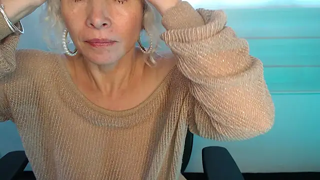 Ingridbergman online show from March 11, 4:07 pm