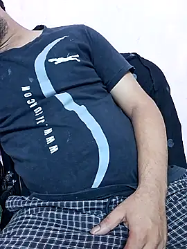 GlassBarge9 online show from November 5, 2:06 pm