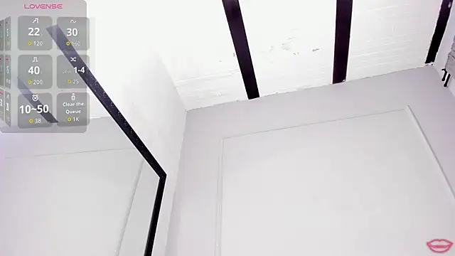 BrianaHazel online show from April 17, 7:50 pm