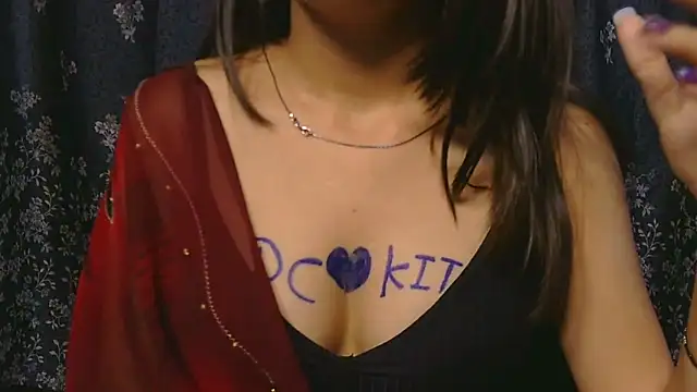 Snapshot of sexy_twisha chatting on March 1, 6:57 am sexy twisha online show from March 1, 6:57 am