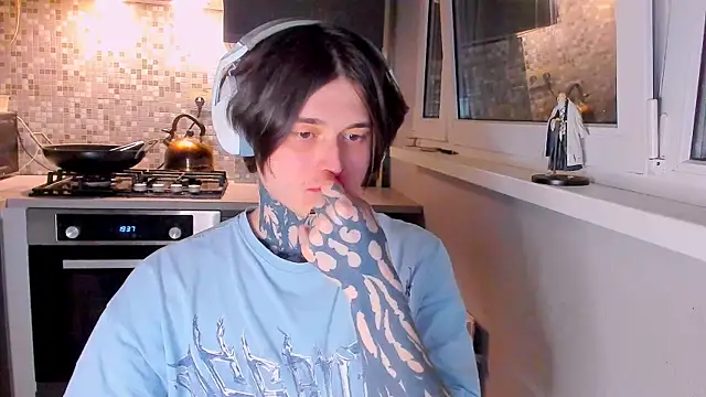  torfin  online show from March 1, 8:22 pm