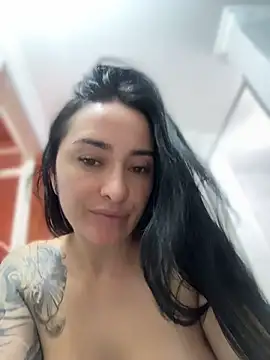 preetypeach online show from May 24, 5:07 pm