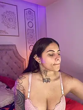 Snapshot of Cori_Paige chatting on February 13, 4:30 am Cori Paige online show from February 13, 4:30 am