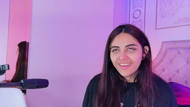 Snapshot of Cori_Paige chatting on February 21, 4:46 am Cori Paige online show from February 21, 4:46 am