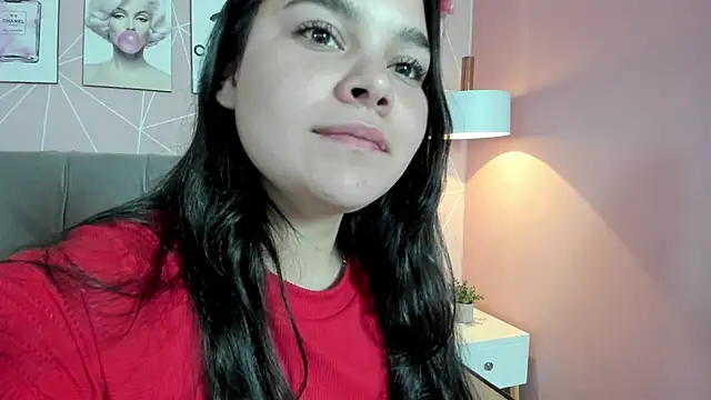 Snapshot of zara__sweet chatting on January 22, 3:40 pm zara sweet online show from January 22, 3:40 pm
