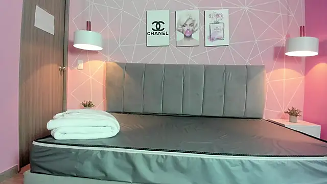 Snapshot of zara__sweet chatting on March 14, 12:51 pm zara sweet online show from March 14, 12:51 pm