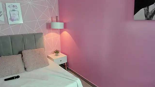 Snapshot of zara__sweet chatting on March 14, 9:10 pm zara sweet online show from March 14, 9:10 pm