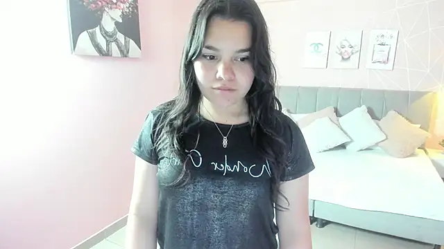 Snapshot of zara__sweet chatting on October 1, 1:28 pm zara sweet online show from October 1, 1:28 pm