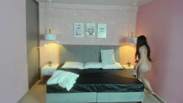 Snapshot of zara__sweet chatting on May 9, 3:50 pm zara sweet online show from May 9, 3:50 pm