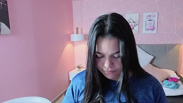 Snapshot of zara__sweet chatting on May 27, 1:41 pm zara sweet online show from May 27, 1:41 pm