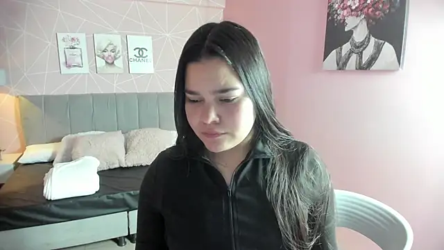 Snapshot of zara__sweet chatting on June 1, 1:46 pm zara sweet online show from June 1, 1:46 pm