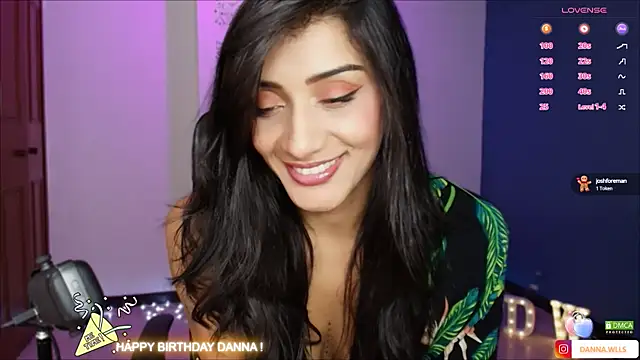 Dannawells online show from December 15, 2:41 am