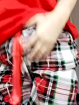 irinamaux online show from December 5, 2:25 pm