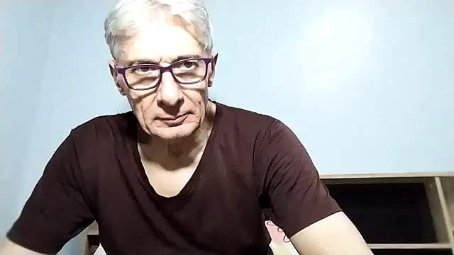 BIGUNCUTHARDCOCK online show from September 16, 1:45 pm