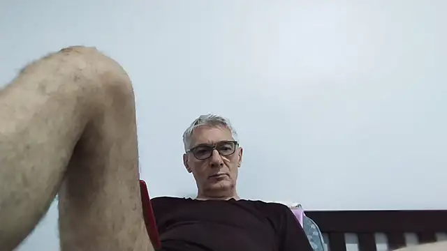 Snapshot of BIGUNCUTHARDCOCK chatting on June 16, 12:35 am BIGUNCUTHARDCOCK online show from June 16, 12:35 am