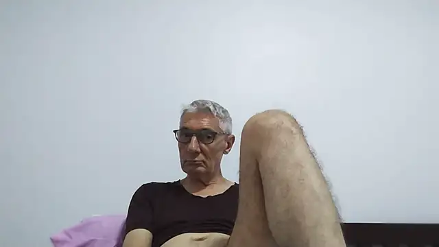 Snapshot of BIGUNCUTHARDCOCK chatting on July 12, 12:12 am BIGUNCUTHARDCOCK online show from July 12, 12:12 am