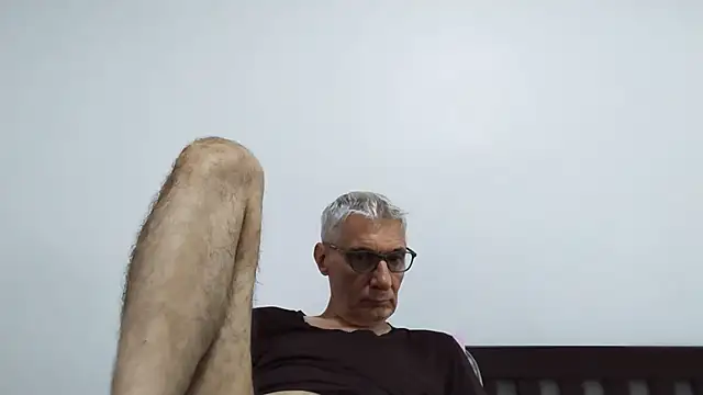 Snapshot of BIGUNCUTHARDCOCK chatting on July 13, 12:02 am BIGUNCUTHARDCOCK online show from July 13, 12:02 am