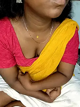 Snapshot of tamilachi4u chatting on December 27, 5:37 pm tamilachi4u online show from December 27, 5:37 pm