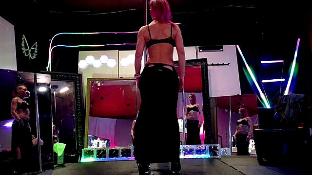 MadisonMarie online show from January 11, 8:41 am