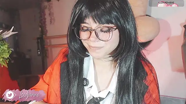 loIijanne online show from March 31, 11:38 pm