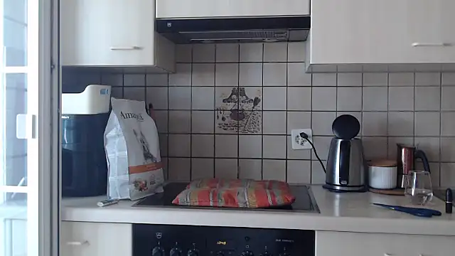 Snapshot of bigjuicybutt chatting on September 11, 10:48 am bigjuicybutt online show from September 11, 10:48 am