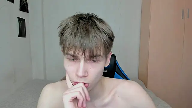 Makentoshi  online show from March 7, 4:46 am