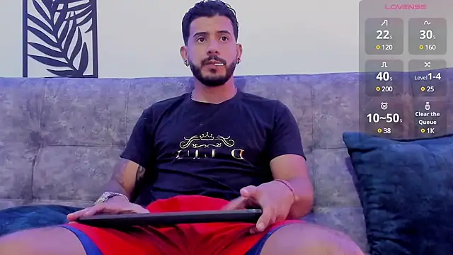 Snapshot of Bruno_Mattos chatting on February 4, 10:45 pm Bruno Mattos online show from February 4, 10:45 pm