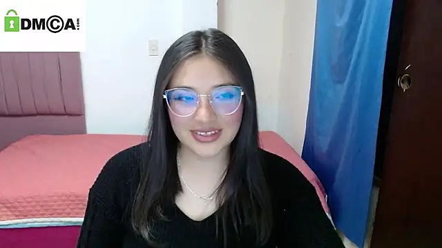 Snapshot of phoenixxxx777 chatting on March 10, 3:17 pm phoenixxxx777 online show from March 10, 3:17 pm