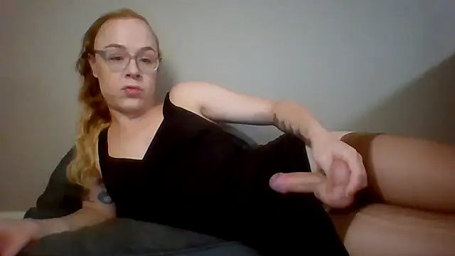 Snapshot of jennytwinkle69 chatting on October 20, 3:51 am jennytwinkle69 online show from October 20, 3:51 am