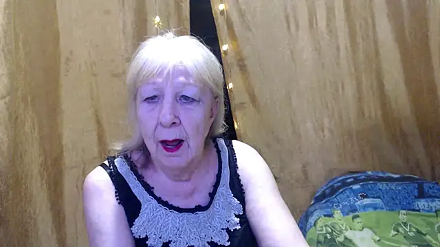 Snapshot of _Estelitta_5 chatting on January 25, 12:58 pm  Estelitta 5 online show from January 25, 12:58 pm