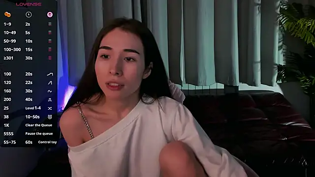 Snapshot of ashleyro1 chatting on December 5, 1:20 pm ashleyro1 online show from December 5, 1:20 pm