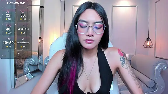 Snapshot of AzuraKindong chatting on September 22, 7:16 pm AzuraKindong online show from September 22, 7:16 pm