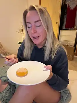 Snapshot of ChristyAdair chatting on January 24, 7:28 pm ChristyAdair online show from January 24, 7:28 pm