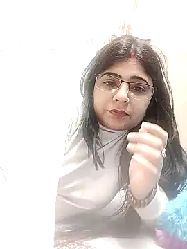 Snapshot of Husnpari20 chatting on January 1, 12:33 pm Husnpari20 online show from January 1, 12:33 pm