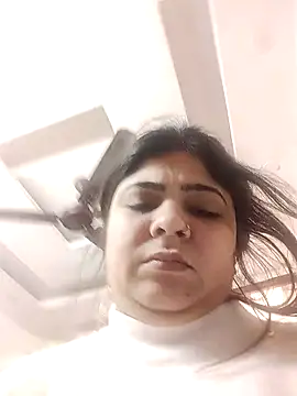 Snapshot of Husnpari20 chatting on January 24, 3:43 am Husnpari20 online show from January 24, 3:43 am