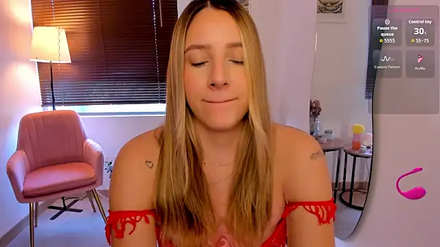 ameliegraham online show from February 4, 9:09 pm