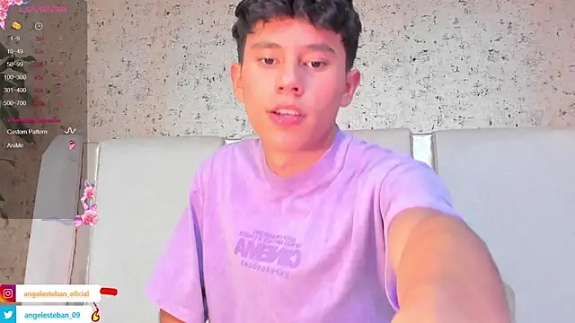 Snapshot of Angel_esteban_fx chatting on February 27, 3:47 am Angel esteban fx online show from February 27, 3:47 am