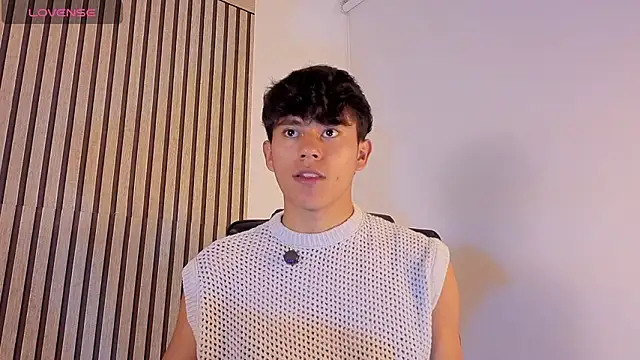 Angel esteban fx online show from May 12, 8:06 pm