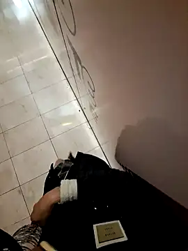 SexyErola27 online show from January 3, 5:10 pm