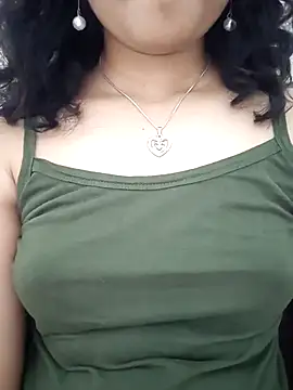 Angleannie online show from October 3, 1:41 pm