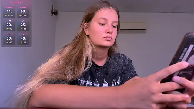 Femdom Lola online show from April 9, 6:19 am