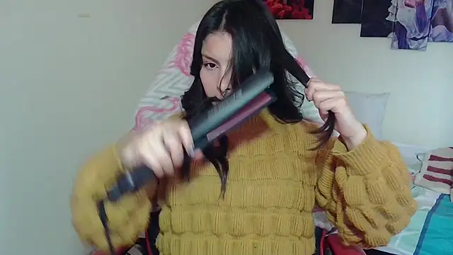 Snapshot of jessica_gomez chatting on December 7, 10:06 pm jessica gomez online show from December 7, 10:06 pm