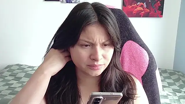 Snapshot of jessica_gomez chatting on October 24, 12:45 pm jessica gomez online show from October 24, 12:45 pm