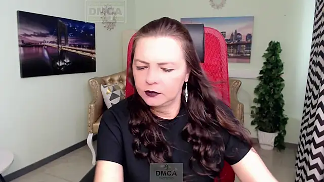 Snapshot of Lily_flower7 chatting on July 13, 4:59 am Lily flower7 online show from July 13, 4:59 am