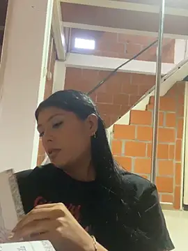 CandyRoxx1  online show from March 29, 10:21 pm