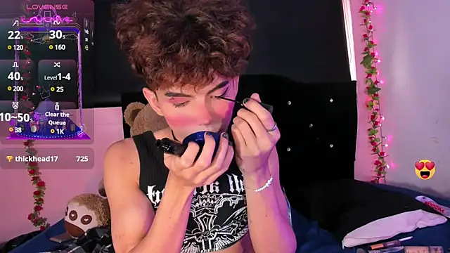 rosedewitt online show from March 15, 12:02 pm