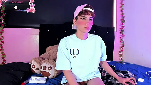 rosedewitt online show from March 20, 10:07 pm