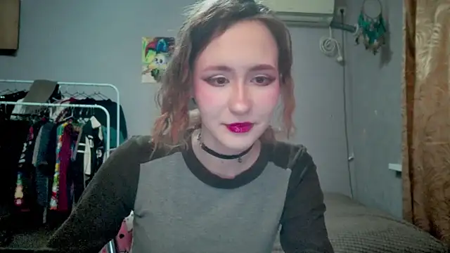 JoannaTompson online show from September 20, 1:06 am