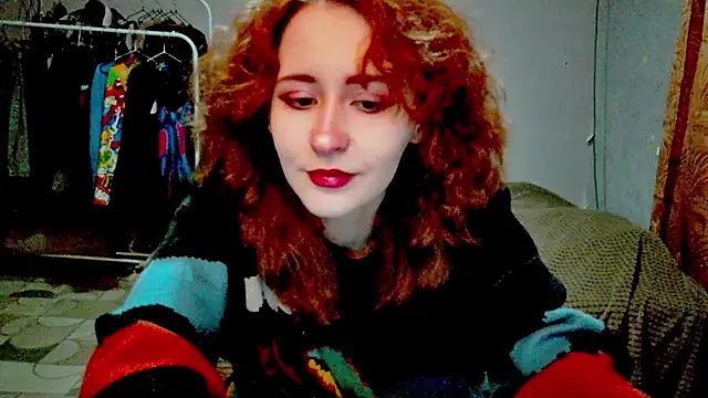 JoannaTompson online show from February 6, 1:10 am